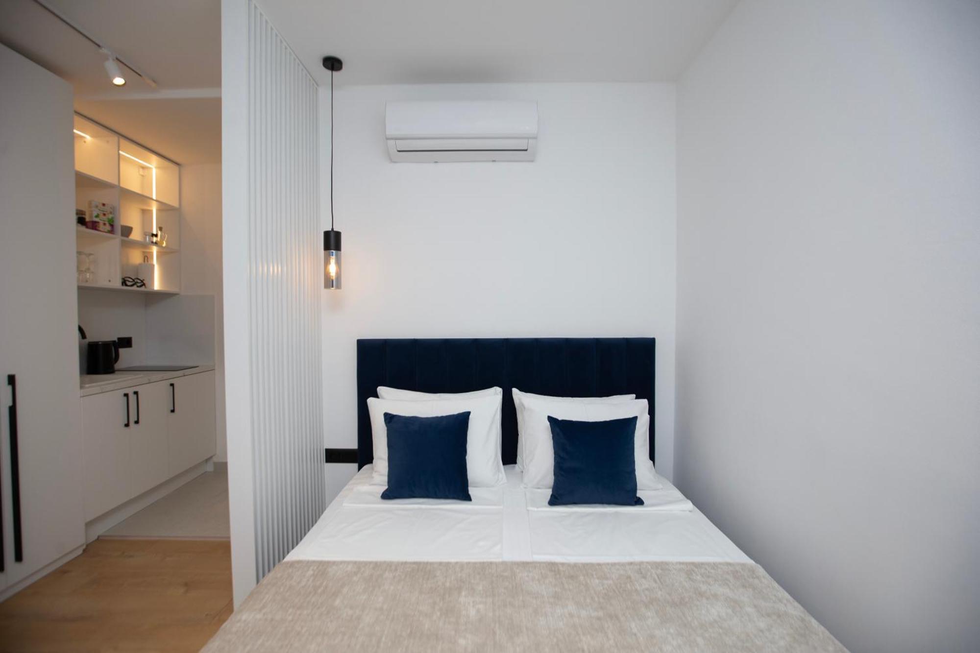 Regent Blue Apartments - Free Private Parking Mostar Bagian luar foto