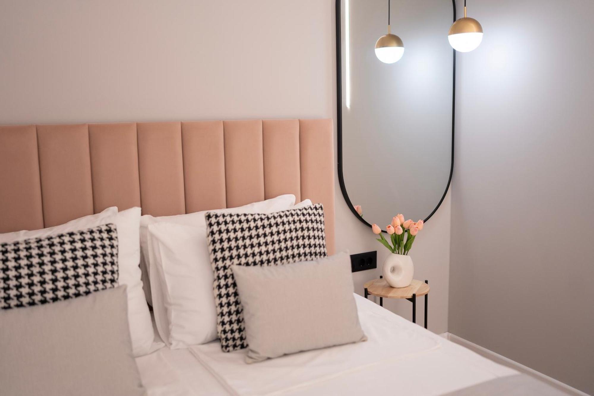 Regent Blue Apartments - Free Private Parking Mostar Bagian luar foto