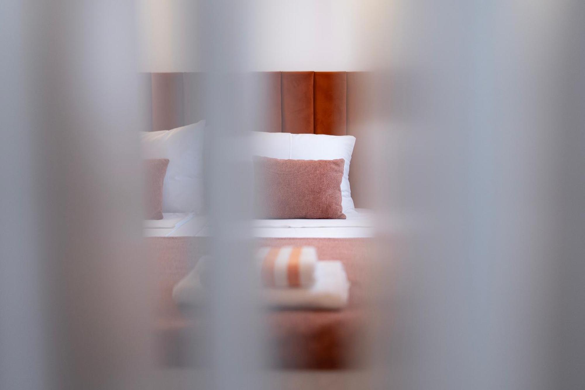 Regent Blue Apartments - Free Private Parking Mostar Bagian luar foto