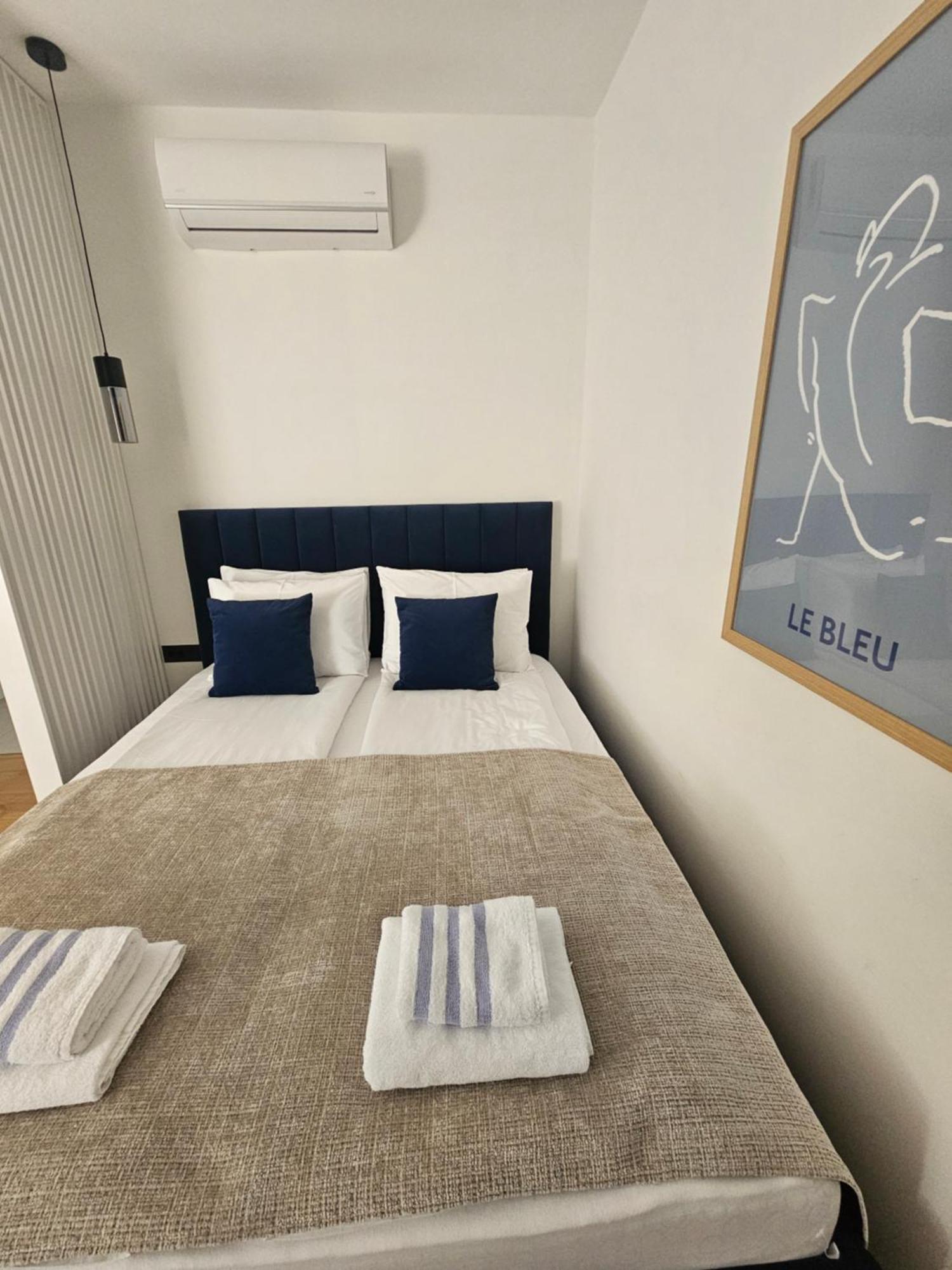 Regent Blue Apartments - Free Private Parking Mostar Bagian luar foto